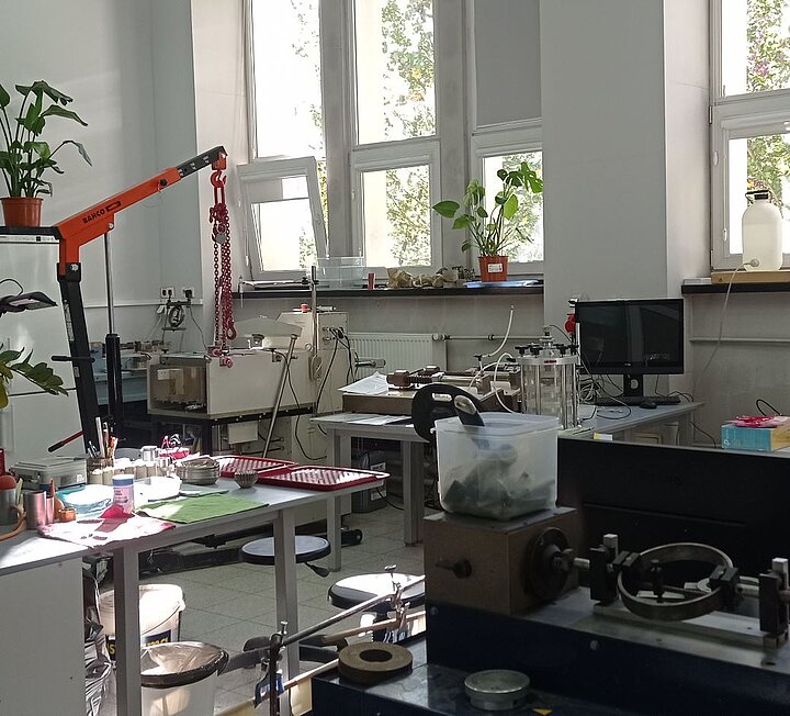 Zdjęcie pomieszczenia z aparatem AB